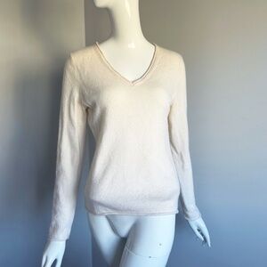 Lord & Taylor Cashmere V Neck sweater, Size Large